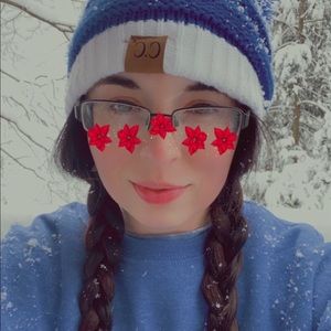 Meet your Posher, Dakota